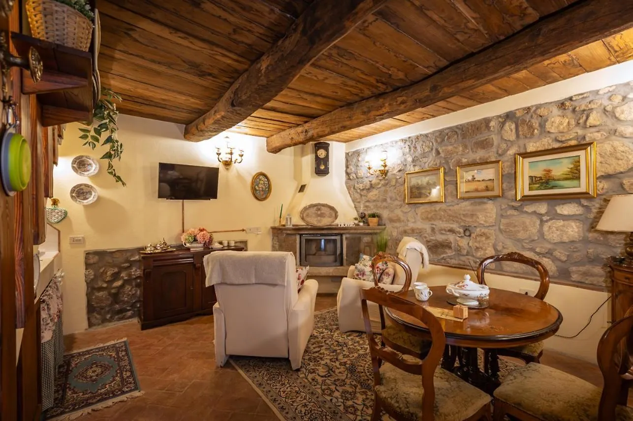 Holiday home Santa Fiora Ospitalita Diffusa - Il Rifugio Di Petorsola